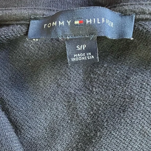 Tommy Hilfiger Navy Blue Quarter-Zip Long Sleeve Shirt Women’s Small Preppy Top - Picture 2 of 8